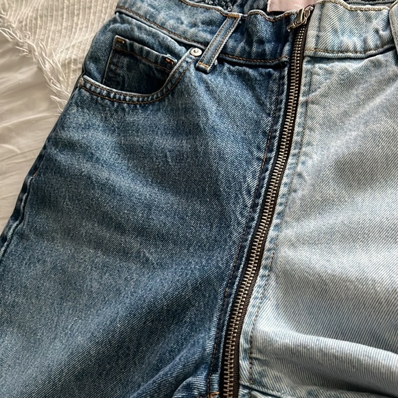 REVICE Yin Yang two tone zipper blue jeans size 28 like new - Picture 9 of 15